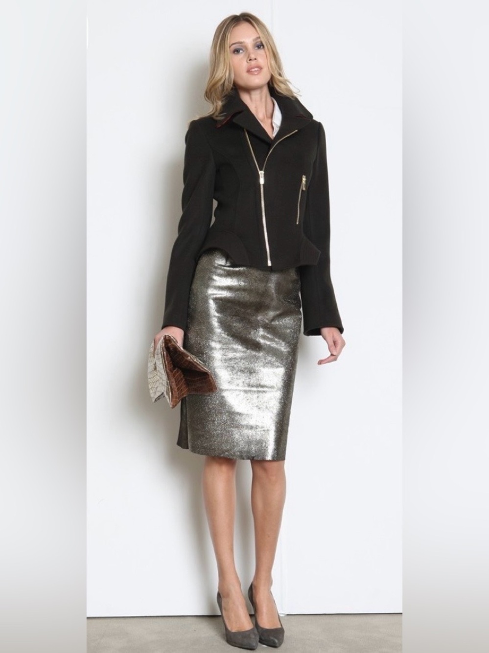 Theperfext Metallic Leather Pencil Skirt in Slate Silver - like new, size 4